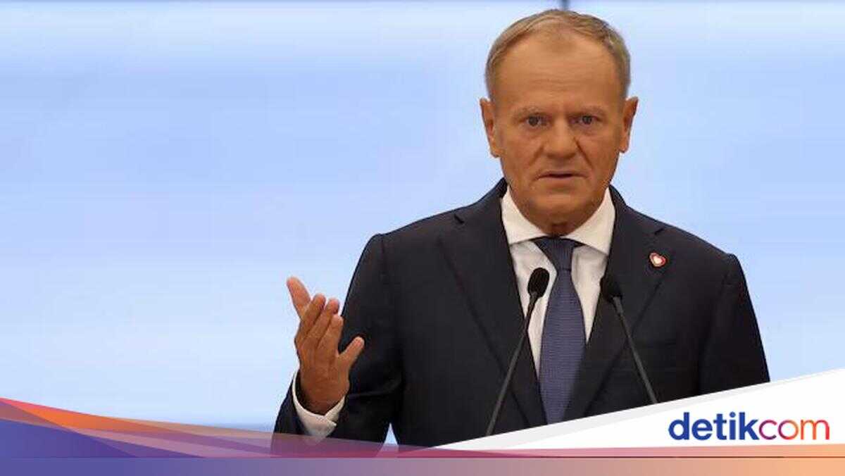 Poland Urges Its Citizens to Leave Iran Immediately