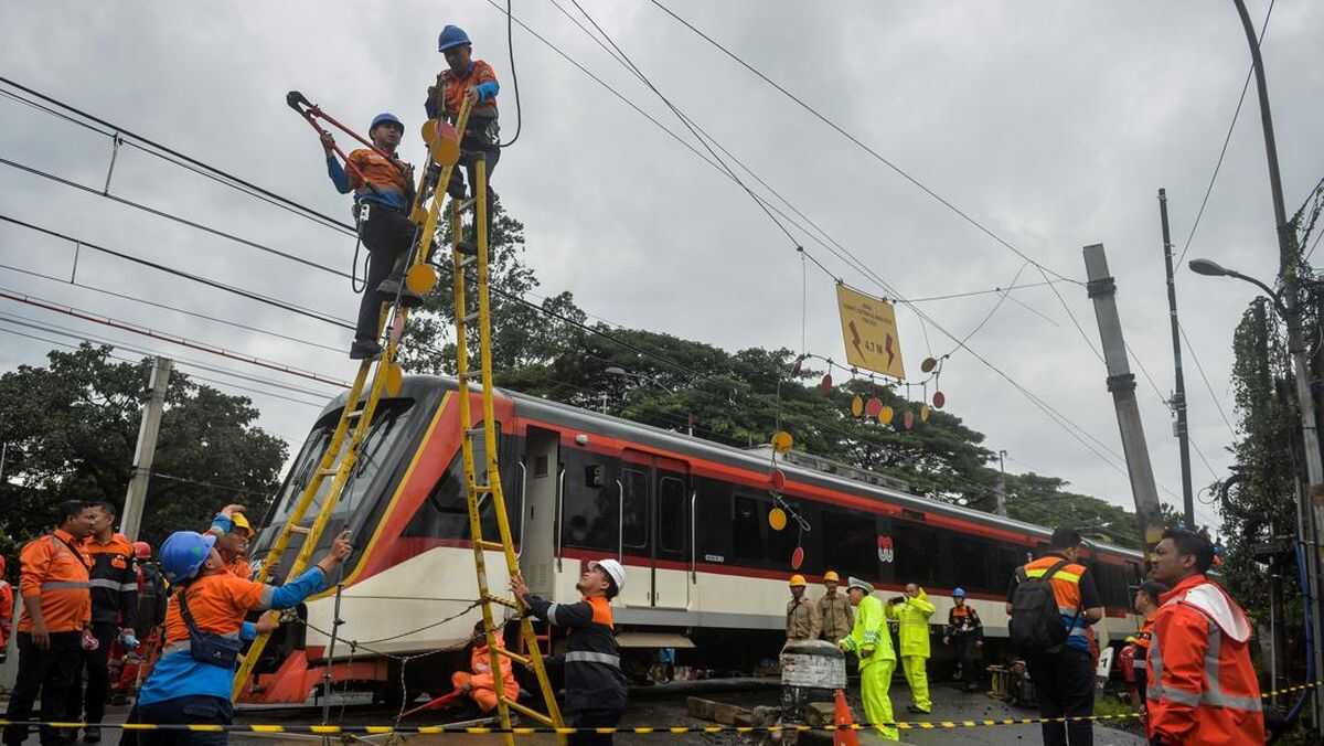 Crossing Gate Still Open When Airport Train Struck Truck in Poris