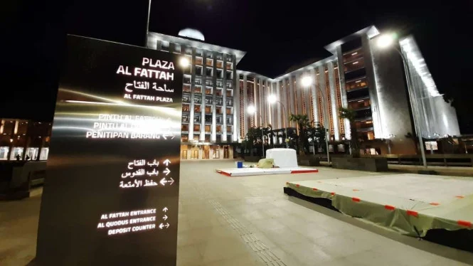 Planning to Break Your Fast at Istiqlal Mosque? Here's What You Need to Know