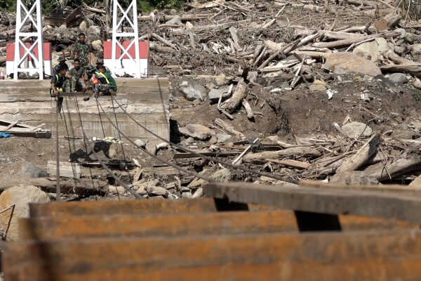 Emergency bridge ends isolation of four villages in Central Aceh