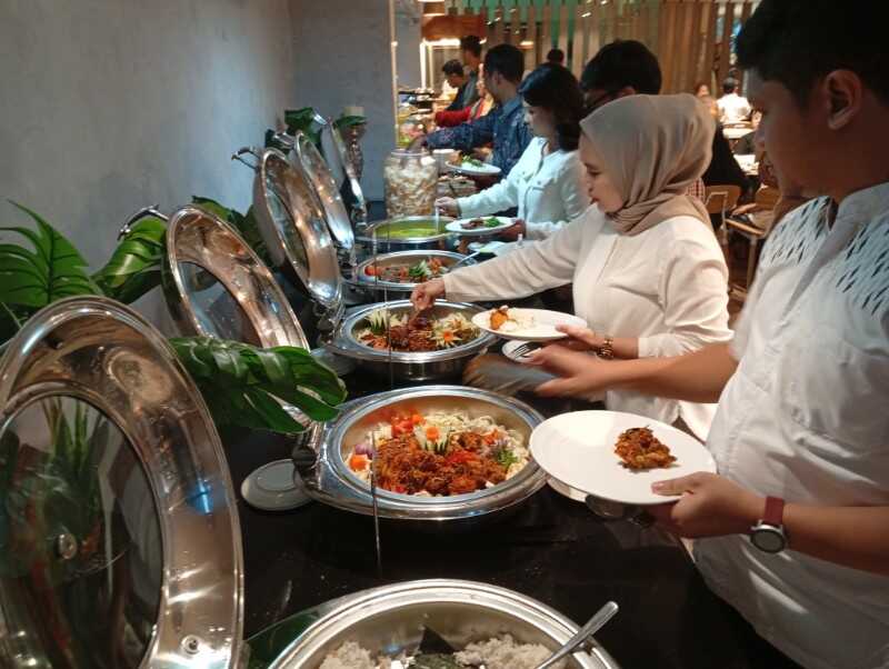 ibis Styles Batam Nagoya Launches Traditional 'Village Ramadan' Buffet with 99 Rotating Indonesian Dishes