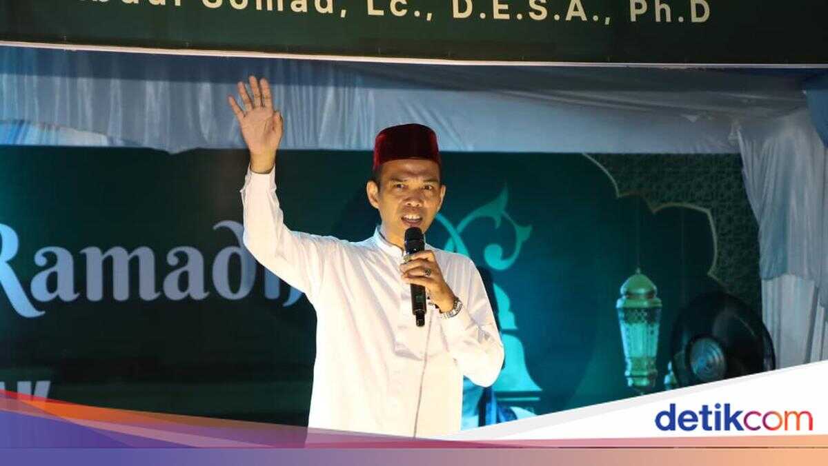 Grand Sermon at Siak Police Station: Ustaz Abdul Somad Addresses Ecological Sin and Green Policing