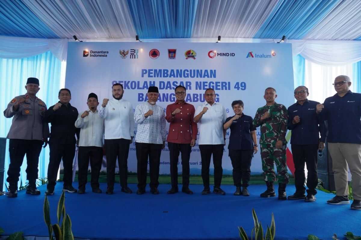 INALUM builds school and medical post to accelerate West Sumatra recovery