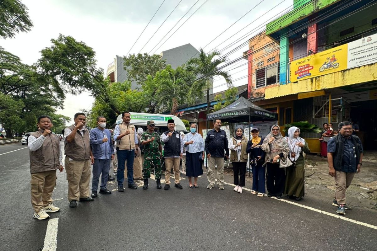 House Commission IX and Makassar Food and Drug Agency Inspect Maricayya Market
