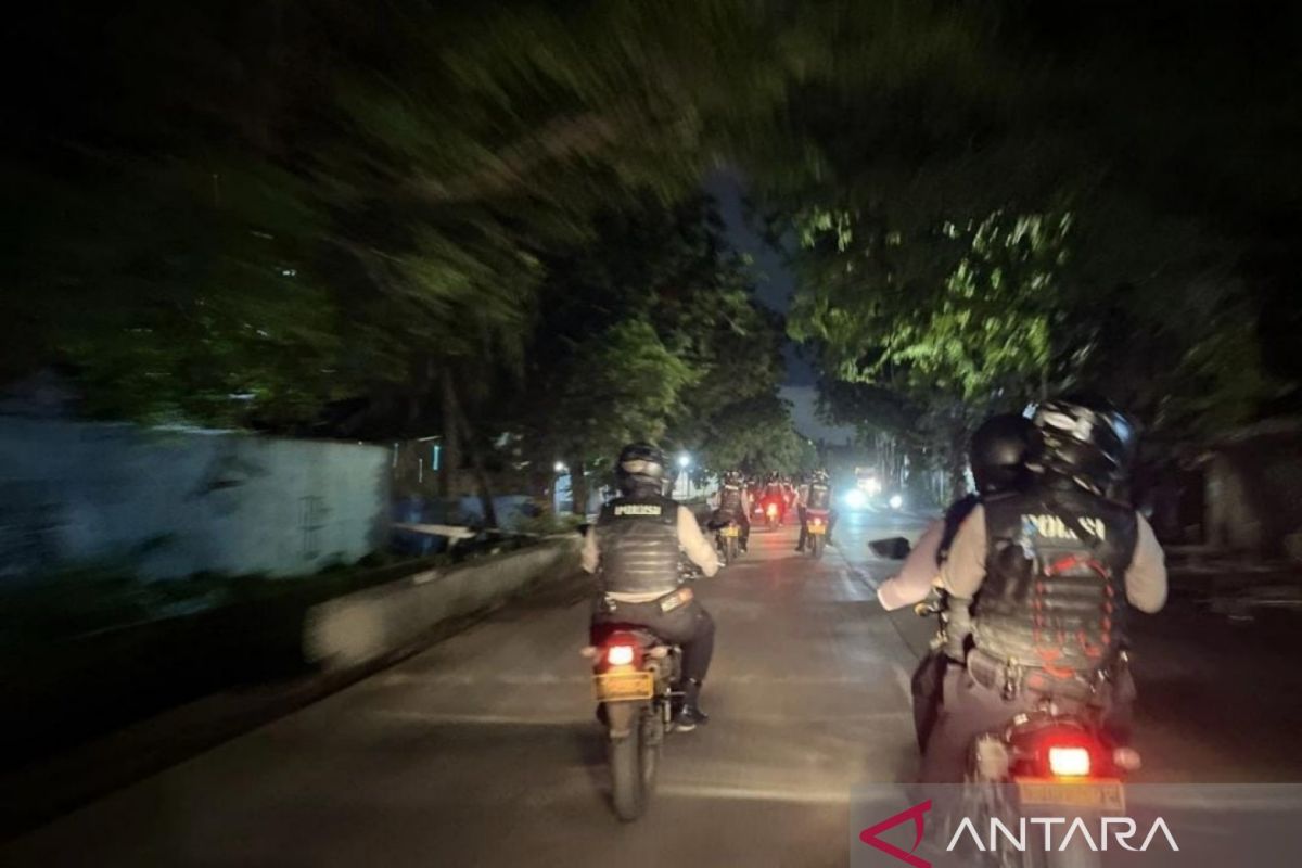 Parents urged to play active role in preventing children from joining street brawls