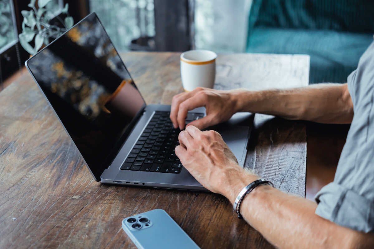 Bali confirms number of foreigners legally employed in Bali's busiest tourist destinations