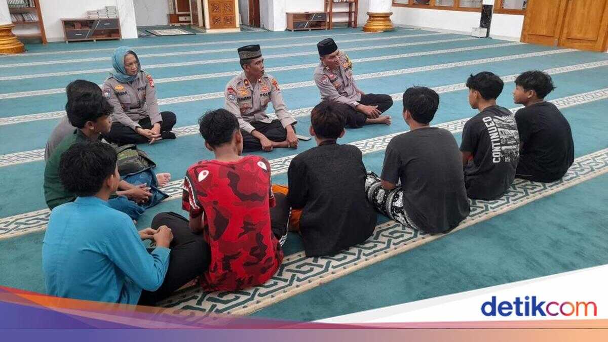 10 Teenagers Arrested for Brawling in Depok, Immediately Enrolled in Intensive Islamic Programme