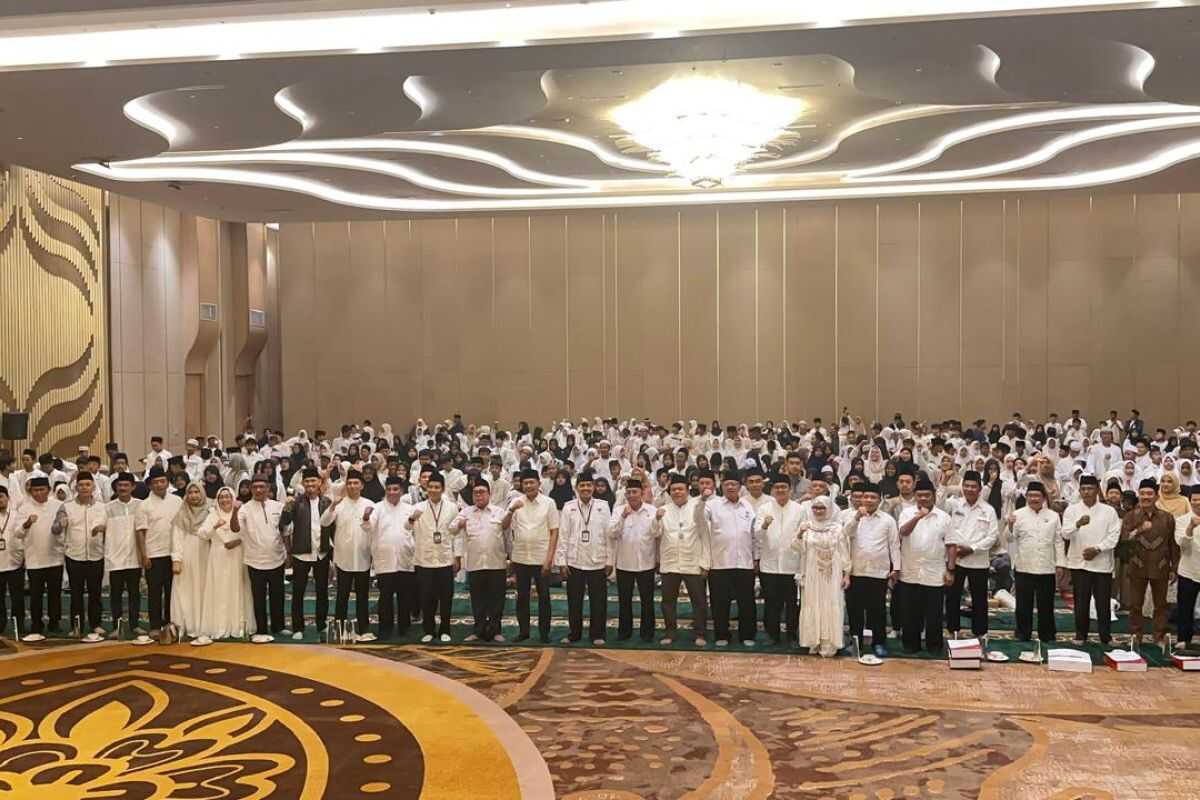 OJK and Baznas Strengthen Financial Literacy for One Thousand Orphans in Malang