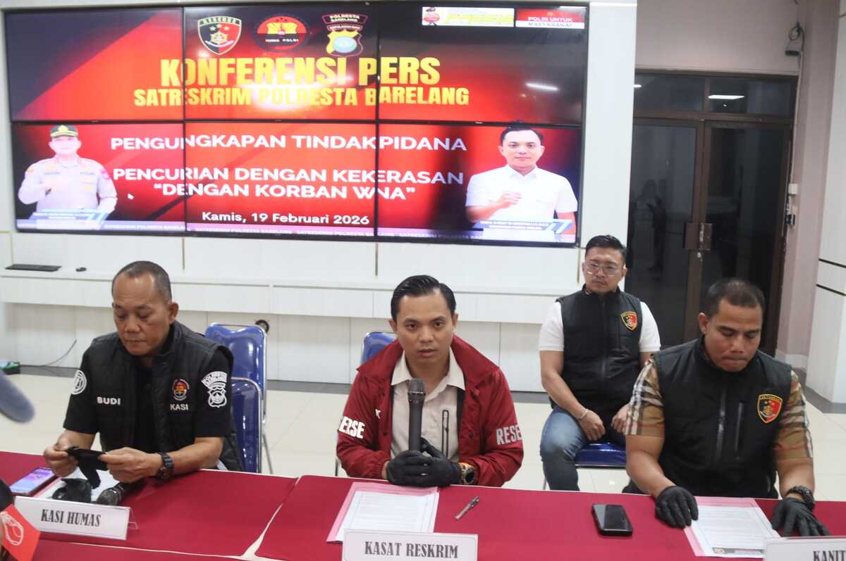 Malaysian Man Robbed And Extorted In Batam After Dating App Meeting
