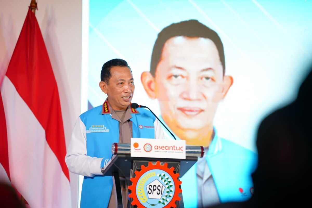 National Police Chief orders severe punishment for Brimob officer who assaulted child