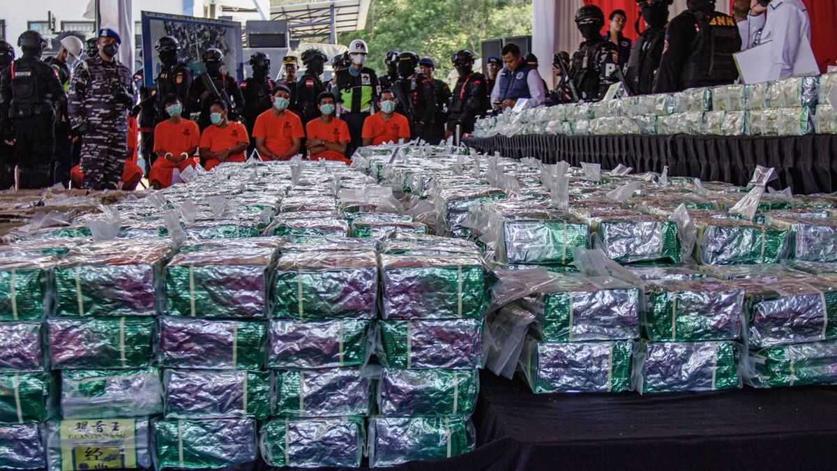 Commission III: Crew Member Facing Death Penalty in 2-Tonne Methamphetamine Case Not the Main Perpetrator