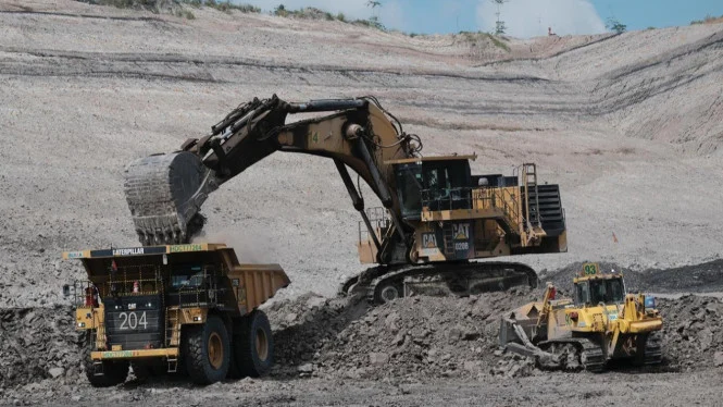 BUMA and Adaro Sign Contract Securing Tutupan Selatan Mine Through 2030