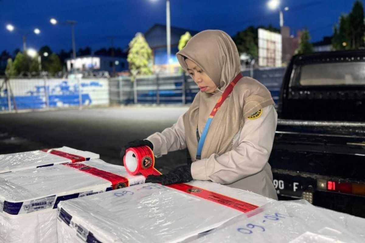 Indonesia certifies 300kg of live blood cockles for Thailand export