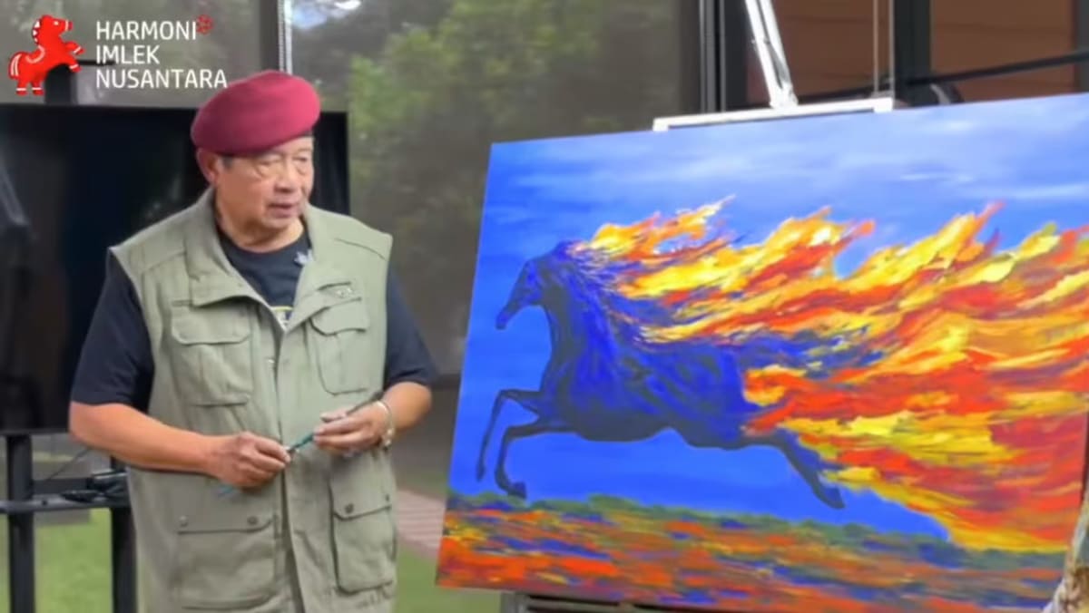 Singapore-born tycoon Low Tuck Kwong buys former President SBY's painting for 6.5 billion rupiah at charity auction