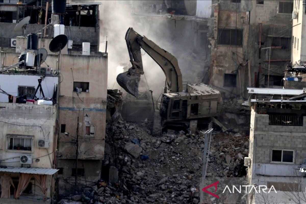 Israel Detains Over 100 West Bank Palestinians Since Start of Ramadan