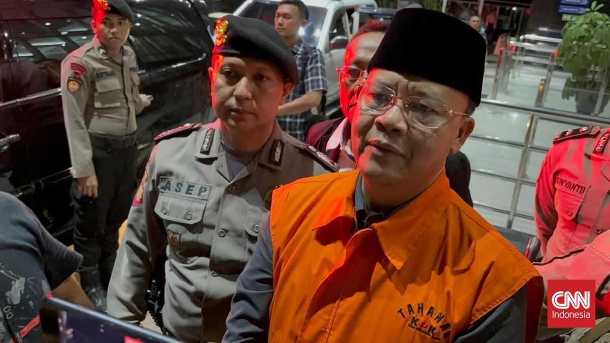 Former Bengkulu Governor Rohidin Mersyah Transferred to Sukamiskin Prison