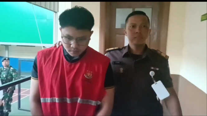 Resbob Appears in Court for First Hearing in Hate Speech Case