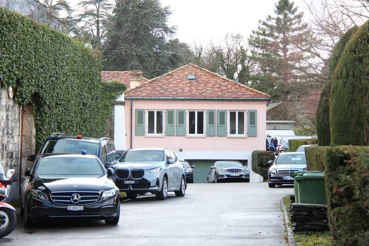 Omani Foreign Minister: Next US-Iran Negotiations to Be Held Thursday in Geneva