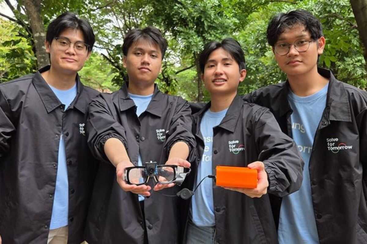 Universitas Indonesia Students Develop Smart Glasses for Visually Impaired Runners