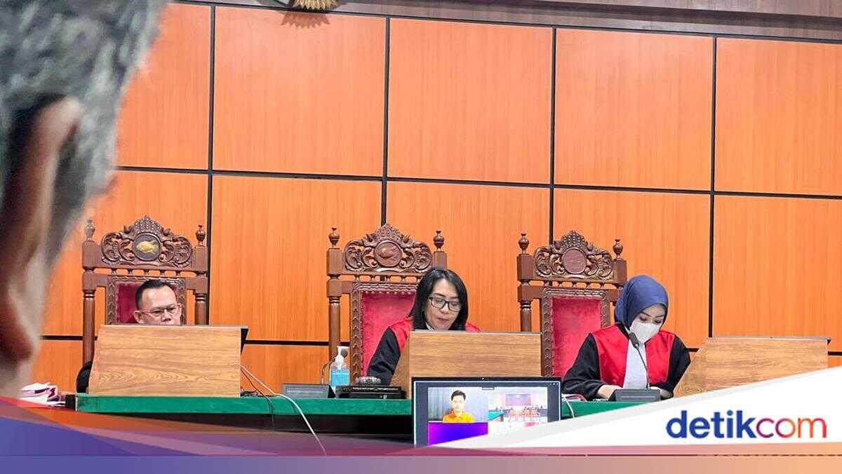 Rizky Kabah Sentenced to Two Years in Prison and Rp 50 Million Fine for Insulting Dayak Community