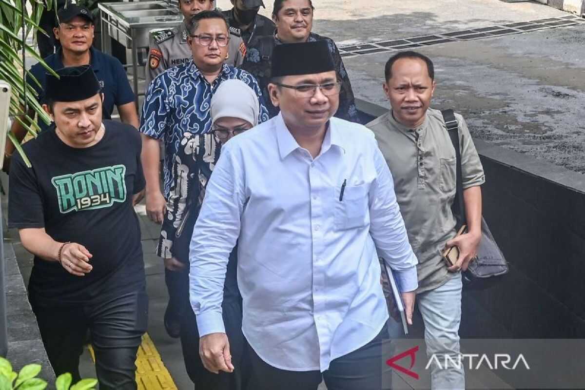 KPK Requests Postponement of Yaqut's Pretrial Hearing Due to Four Other Concurrent Trials