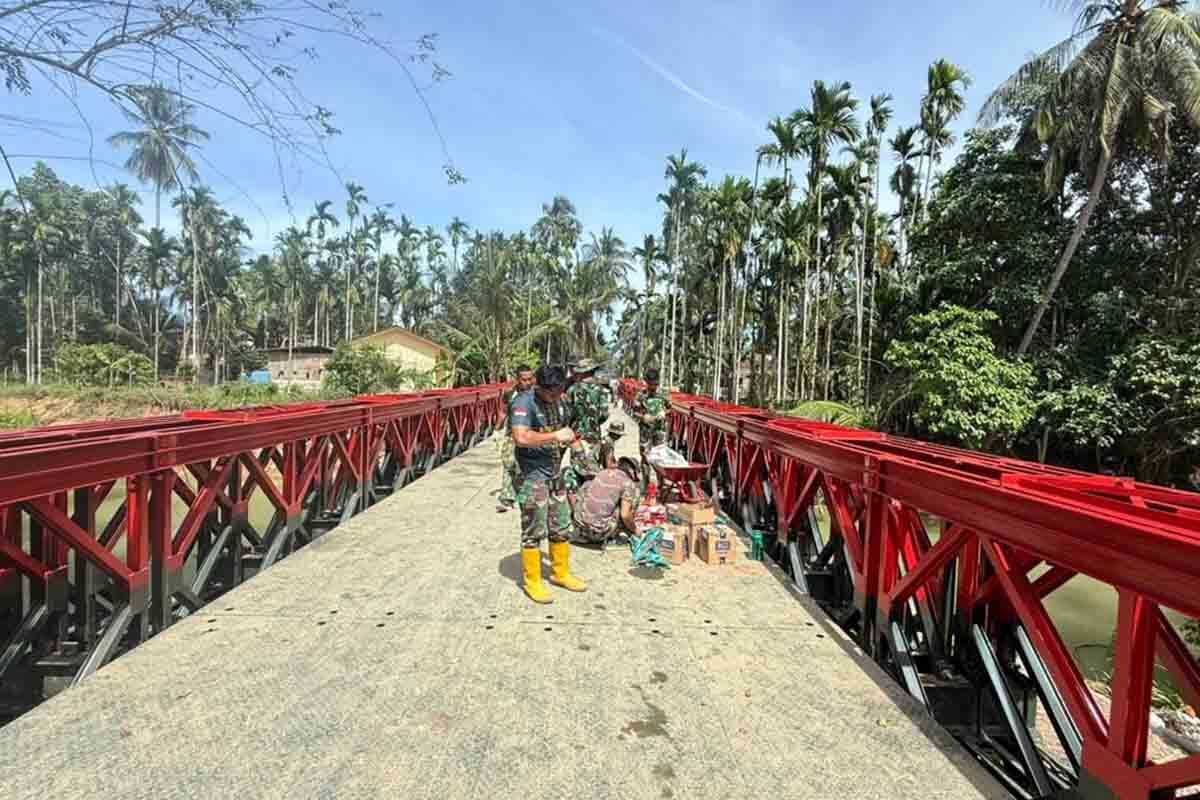 Restoring Aceh: Military Completes Emergency Bridge Construction in North Aceh