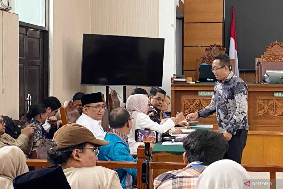 Pre-trial hearing for former Religious Affairs Minister Yaqut postponed to 3 March 2026