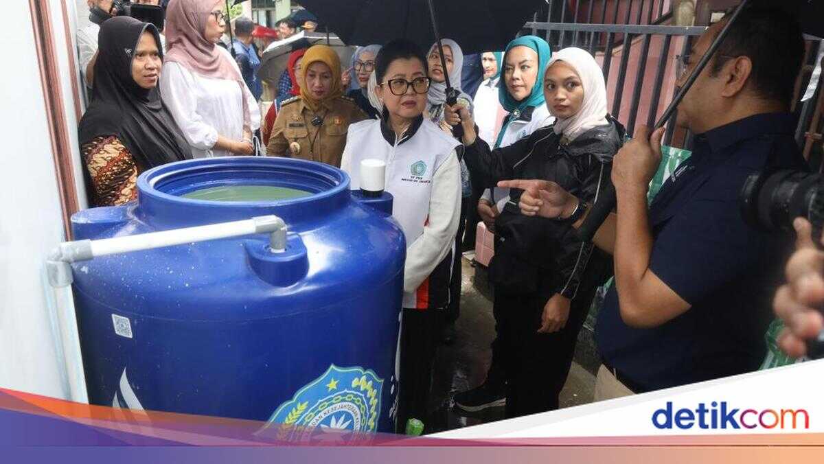 PAM JAYA Targets Distribution of 2,000 Free Water Tanks in Jakarta This Year