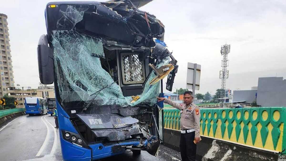 TransJakarta Driver in 'Sky Corridor' Collision Faces One Year in Prison