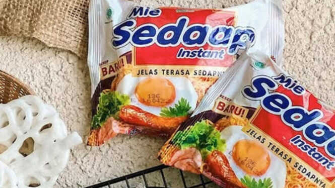 Uproar Over Mie Sedaap's Alleged Dismissal of 400 Workers in Gresik as Employees Laid Off Ahead of Ramadan