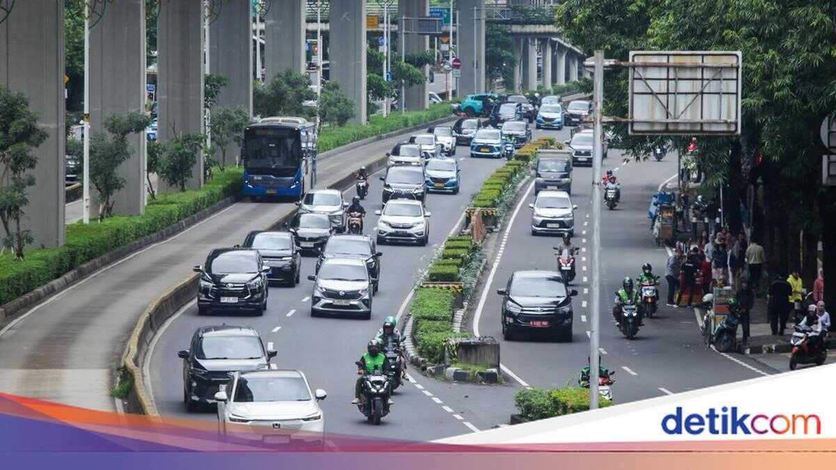 Rasuna Said Road Cleared of Monorail Pillars, Redevelopment to Be Completed by June
