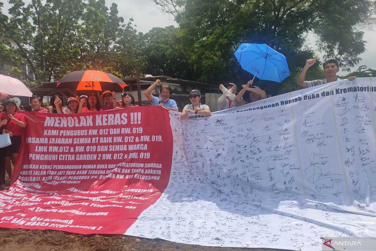 West Jakarta administration follows up on residents' protest against crematorium project in Kalideres