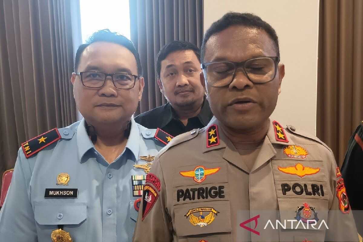 Papua Police Ready to Assist Air Force in Securing 11 Airstrips