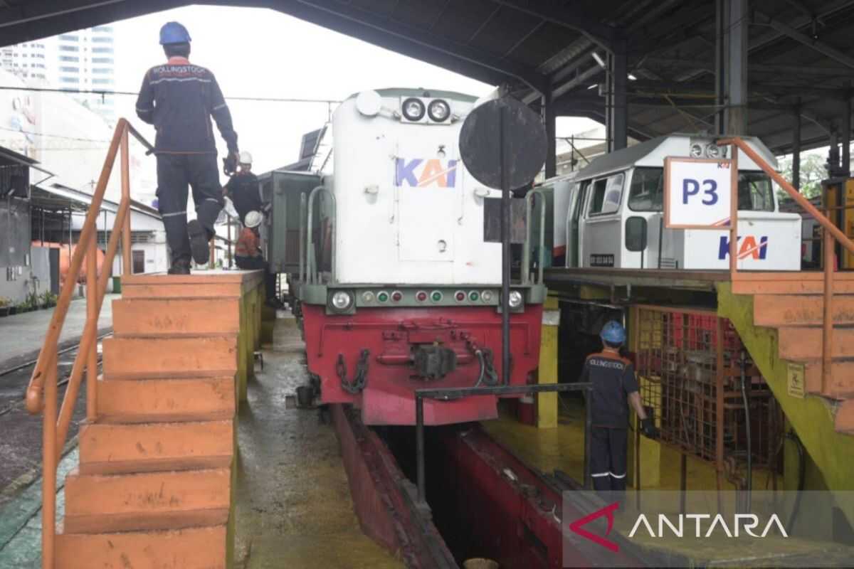 KAI Deploys 31 Locomotives and 73 Carriages to Ensure Safe Lebaran Homecoming