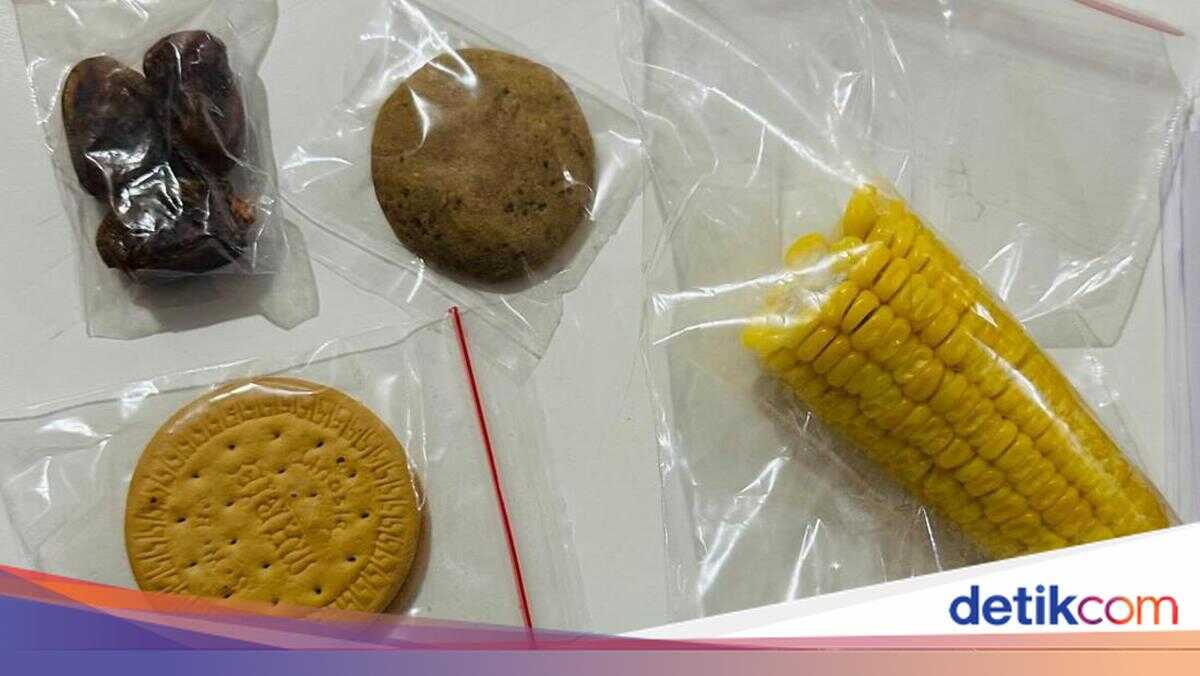 Parents in Batam Complain Ramadan Free Nutritious Meal Consisted of One Biscuit and Half a Corn Cob; Nutrition Service Unit Reprimanded