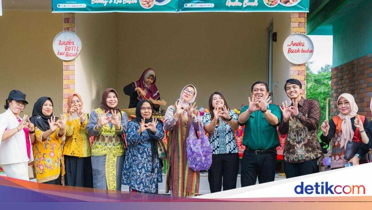 Ramadan Bazaar Festivities Boost Village Economy in Bilebante, West Nusa Tenggara