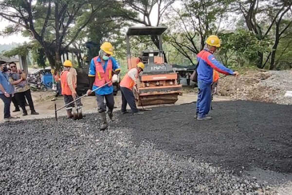 Cilegon allocates IDR 2 billion for road and bridge maintenance on homecoming route