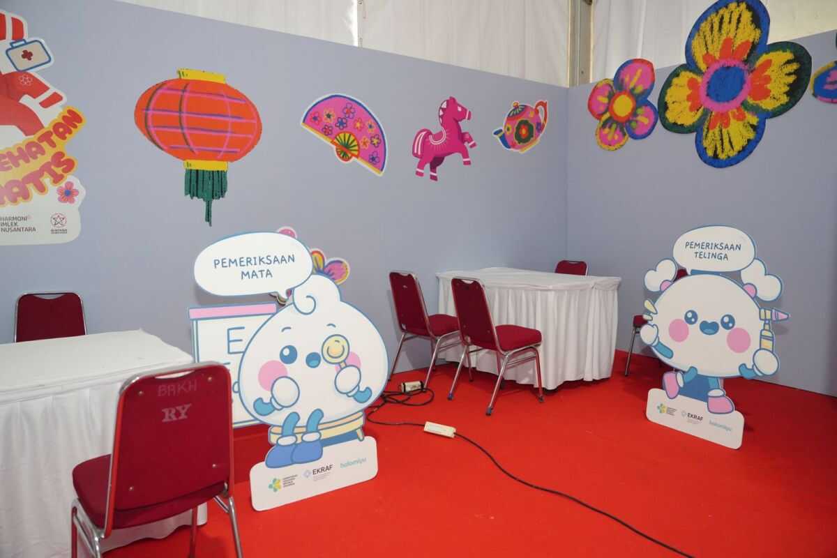 Ministry of Creative Economy Partners with Local IP Company for Free Health Check Service at Chinese New Year Festival