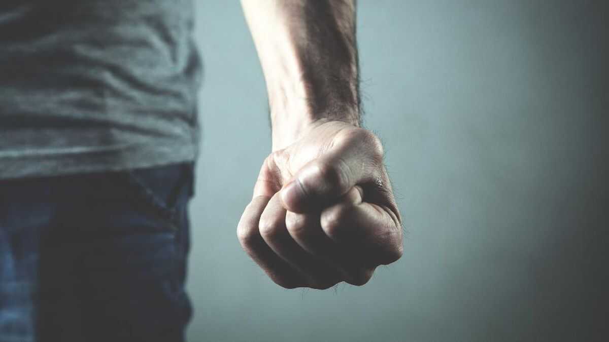 Police Arrest Suspect for Assault on Petrol Station Staff in East Jakarta