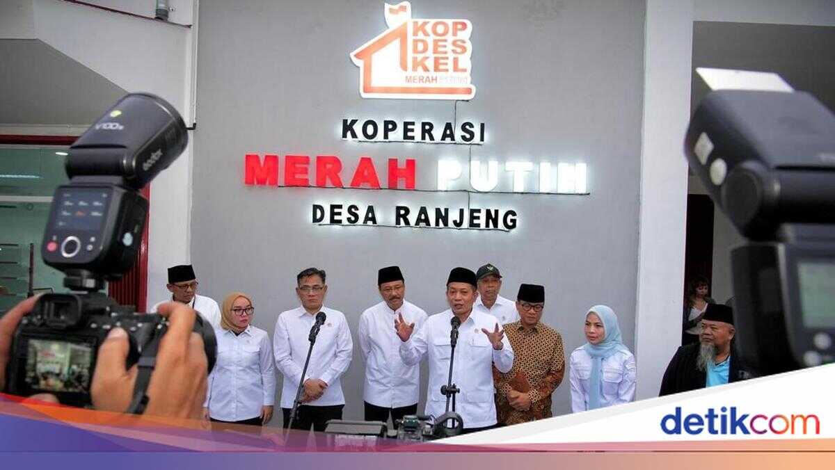 Three Ministers Inspect Village Cooperative in Serang, Pledge 20% Profit for Village Revenue