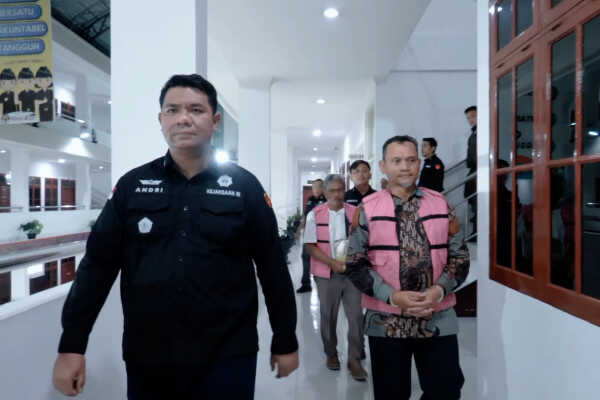 North Sumatra High Prosecutor's Office Detains Three Former Belawan Port Authority Officials in Corruption Investigation
