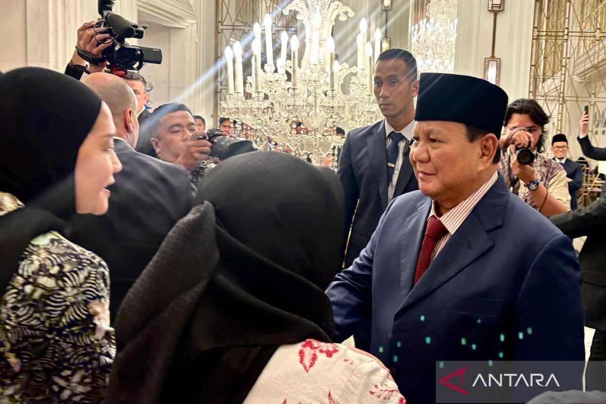 Prabowo offers birthday wishes to Indonesian student during Jordan state visit