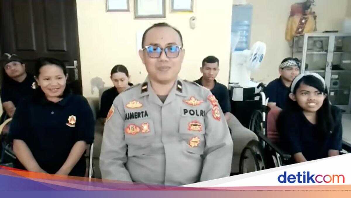 How Police Officer Ipda Sumerta Built Trust and Supported a Disability Foundation in Gianyar