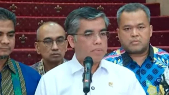 Workers Request Eid Bonus Payment 21 Days in Advance; Labour Minister Affirms Seven-Day Requirement