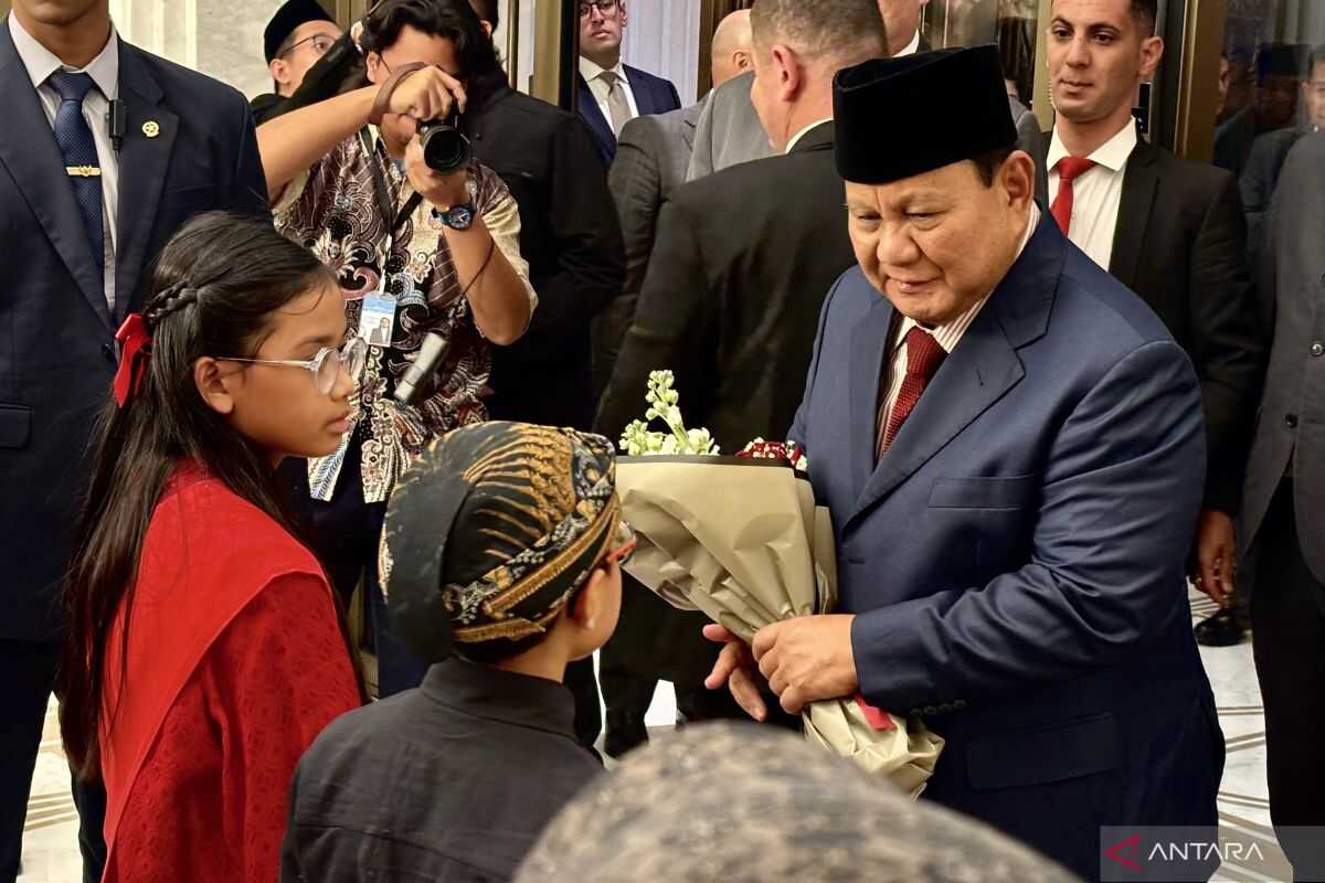 President Prabowo Welcomed by Indonesian Students and Diaspora in Amman