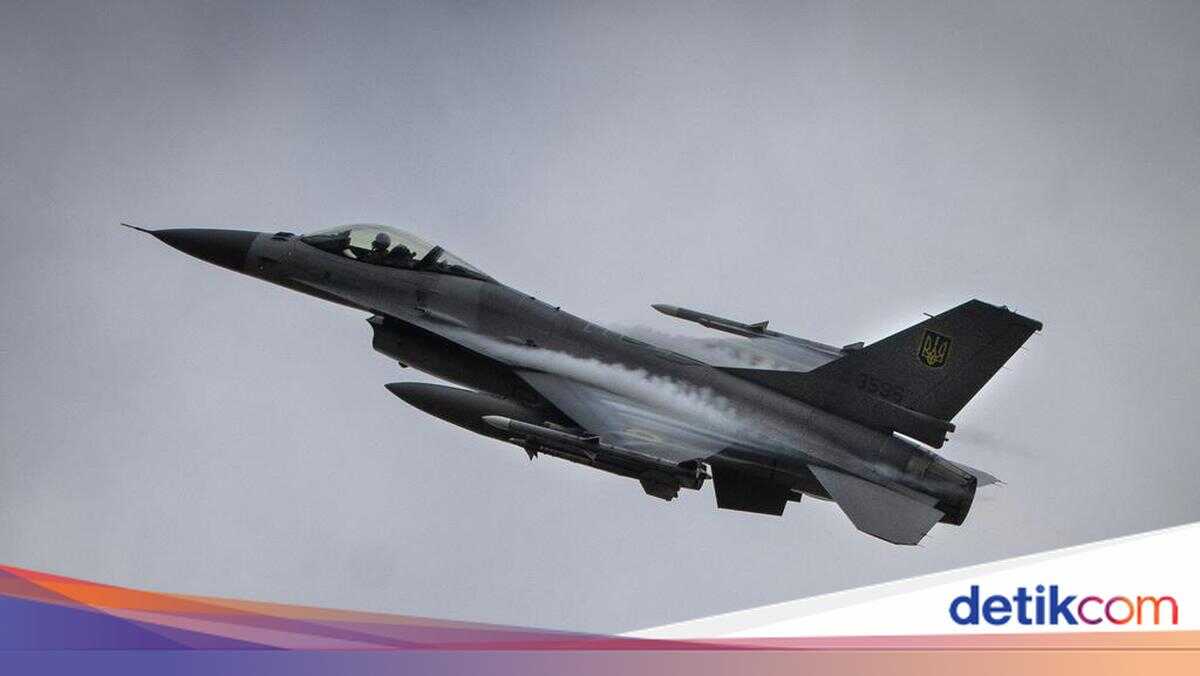 Turkish F-16 Fighter Jet Crashes, Pilot Killed