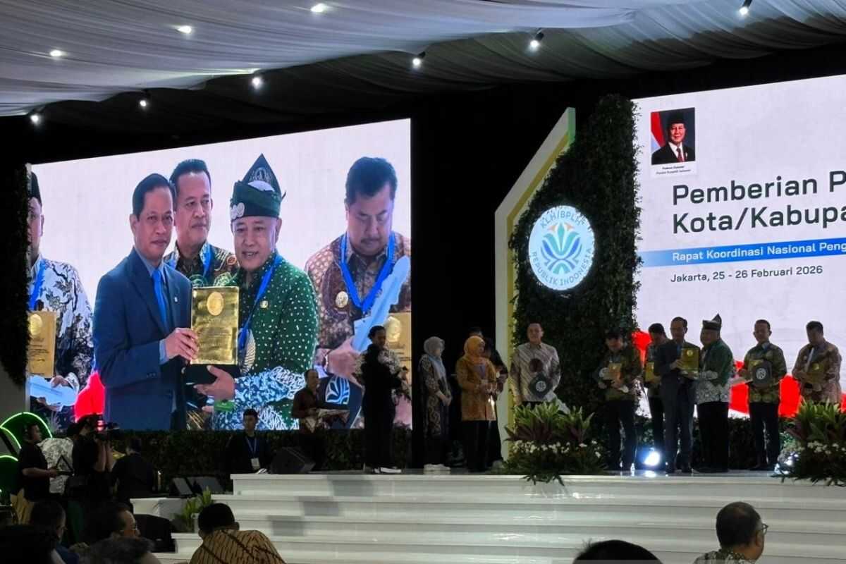 Ministry of Environment Recognises Three Regions with Best Waste Management Performance