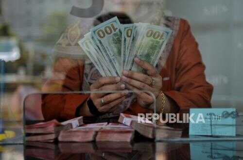 Rupiah Closes Stronger at Rp 16,800 Amid Uncertainty Over US Tariff Policy