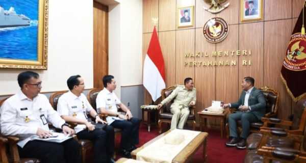 Deputy Minister of Defence and Deputy Minister of Investment Discuss Acceleration of Strategic Investment in National Industrial Sector