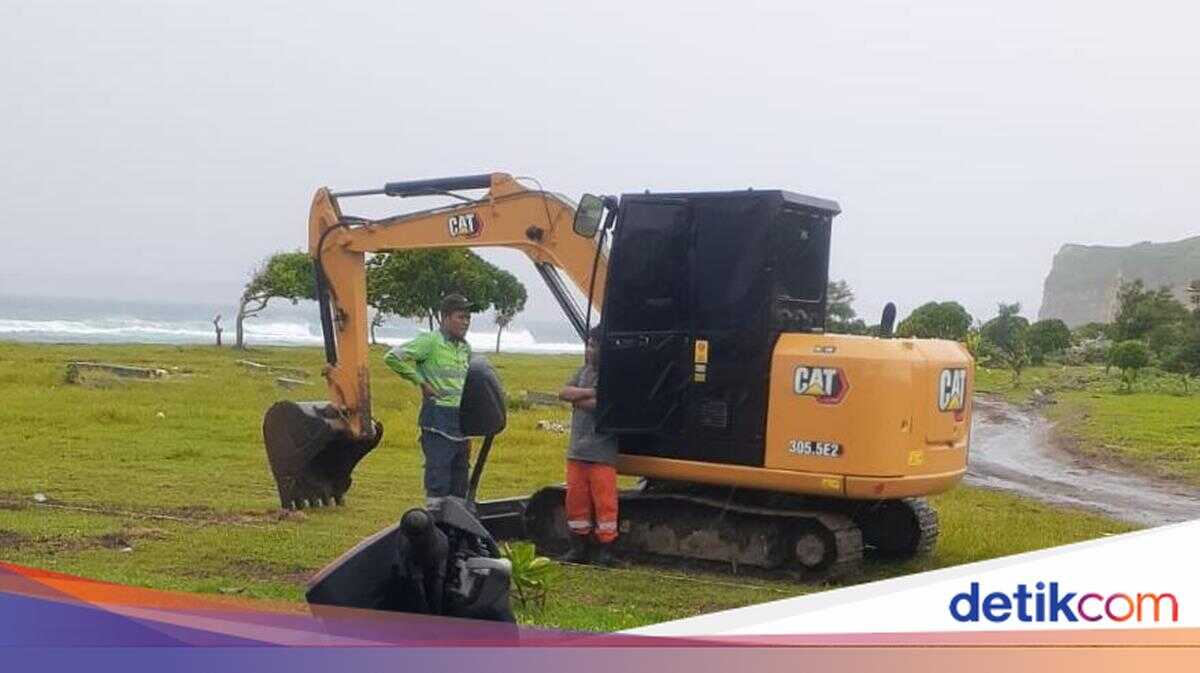 BPBD Deploys Heavy Equipment to Handle Flooding in Jerowaru, East Lombok